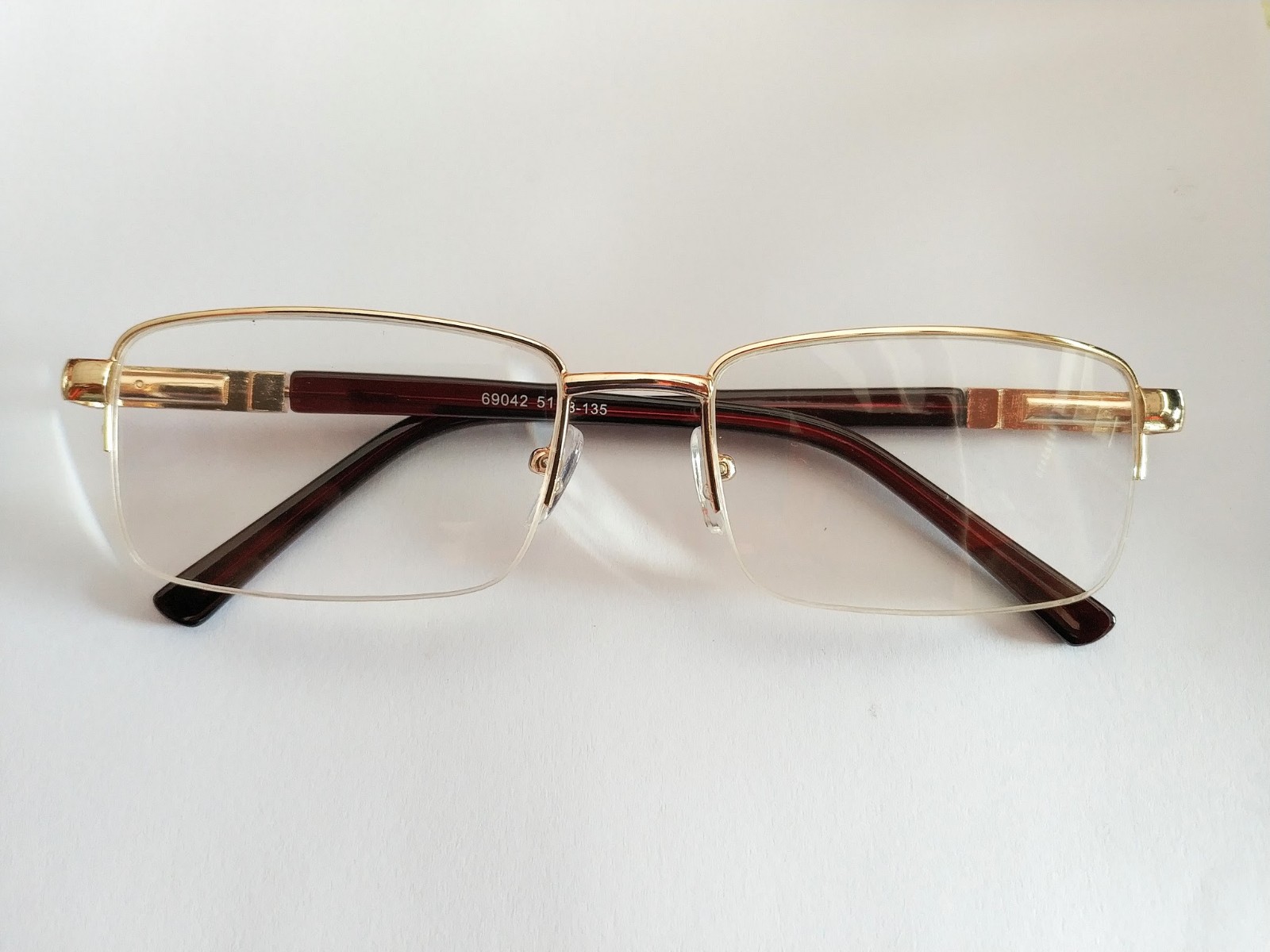Kính lão đọc sách từ +0.50 đến +4.00 độ