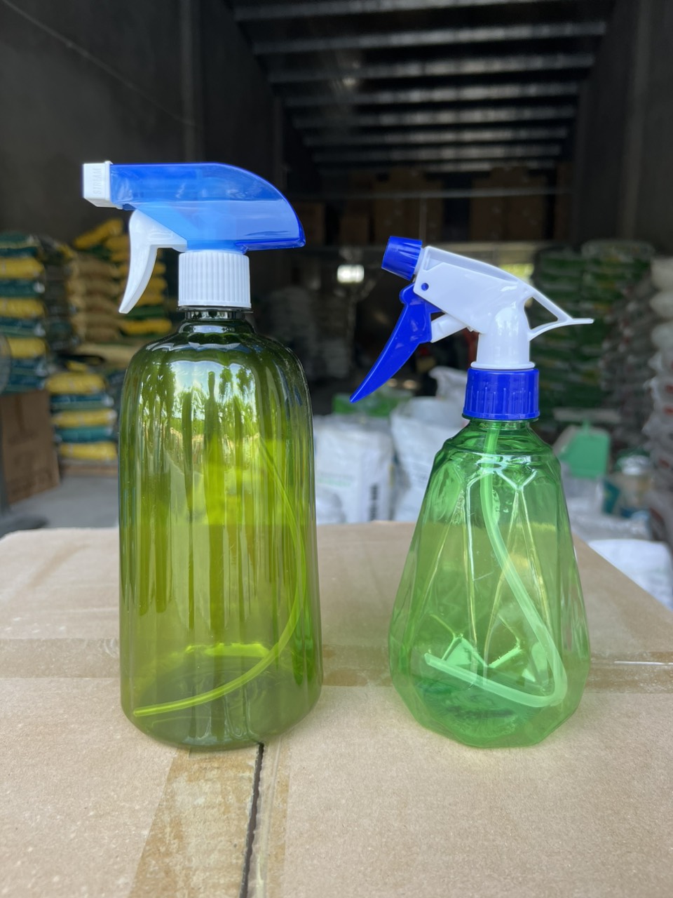 Bình xịt tưới cây Bình xịt đa năng ( 0,5lít - 0,8 lít)