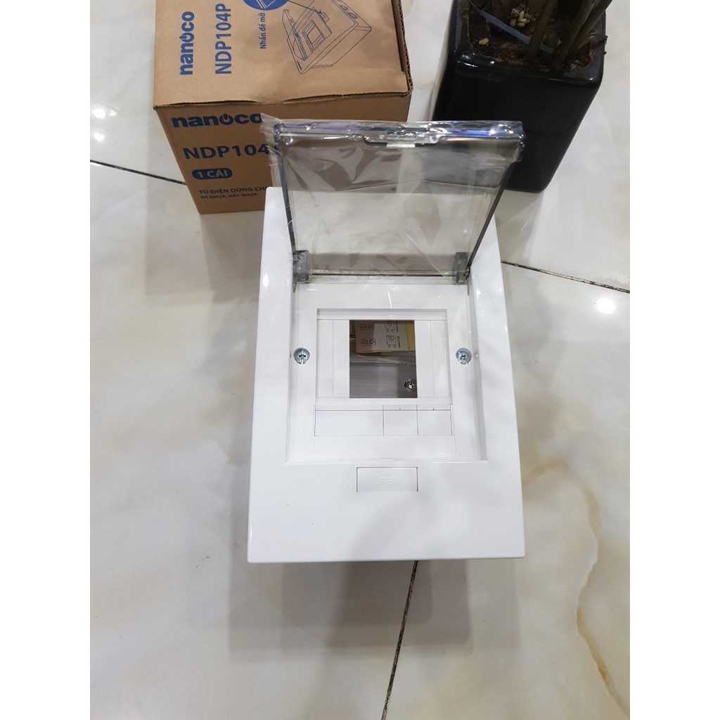 NANOCO / Tủ điện 2 – 4 đường Panasonic – NDP104P / NDP104