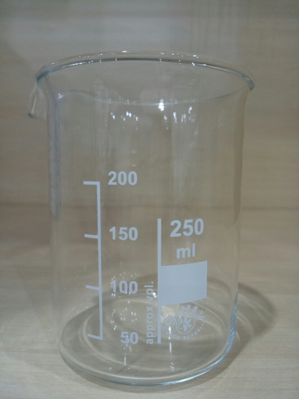 Cốc thủy tinh thấp thành có mỏ 250ml SIMAX