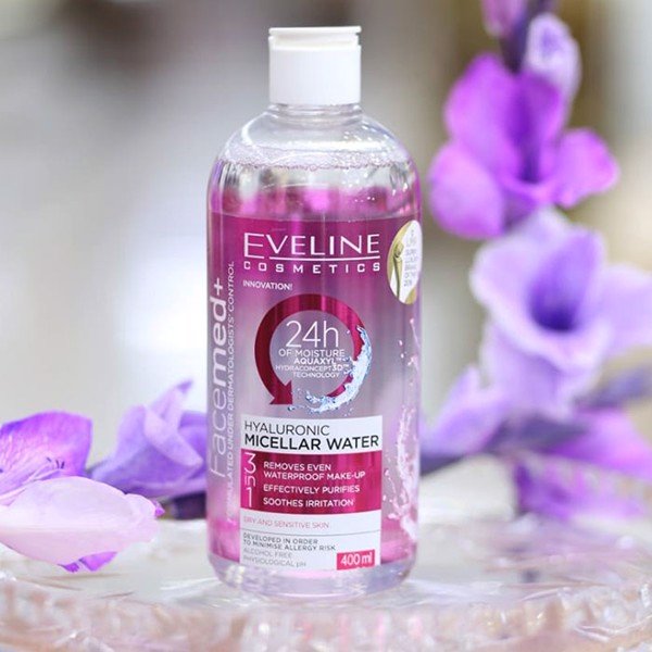 Nước tẩy trang Eveline Facemed+ dưỡng ẩm da