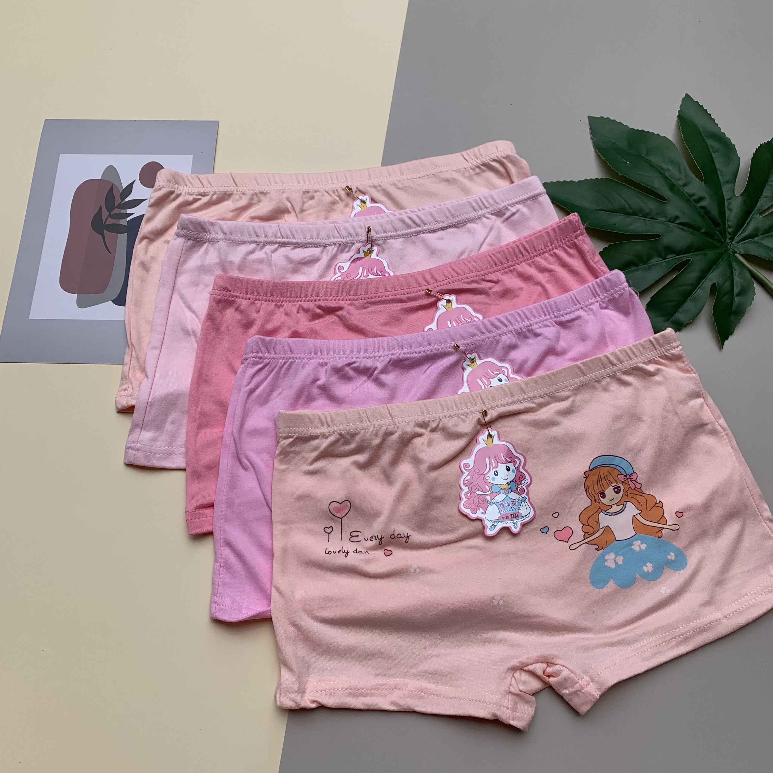 Combo quần chip bé gái mềm mịn cao cấp chất cotton Aha Store