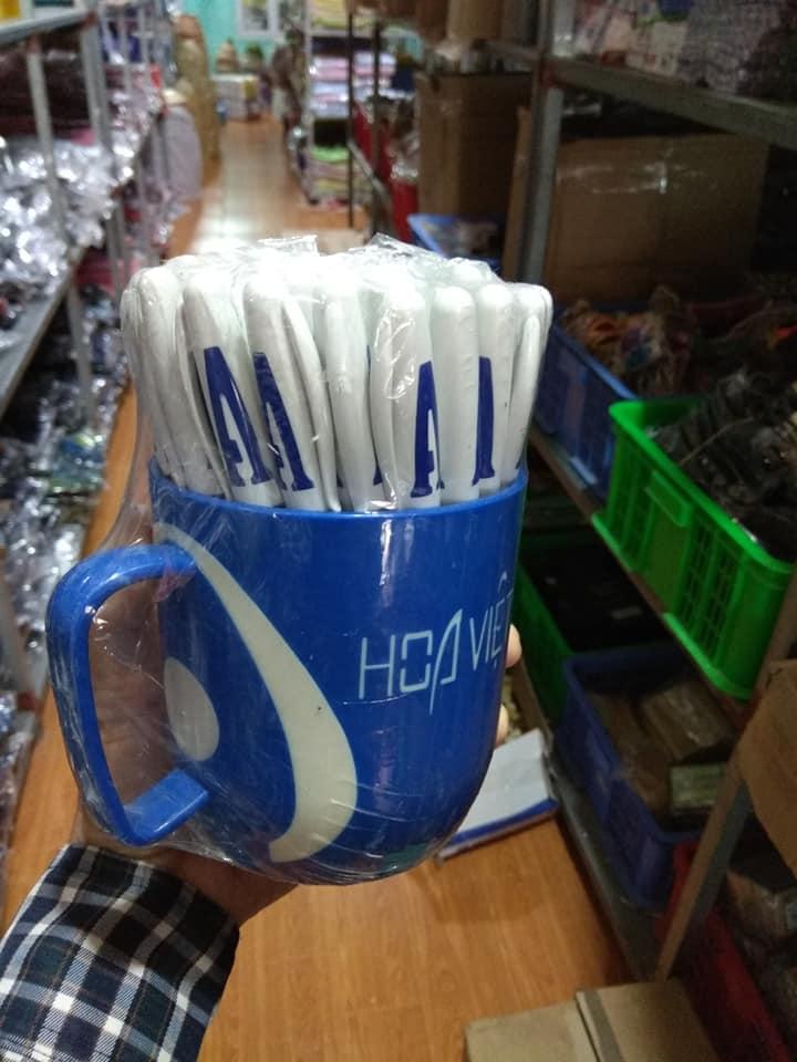 1 cốc bút chữ A ( 48 chiếc )