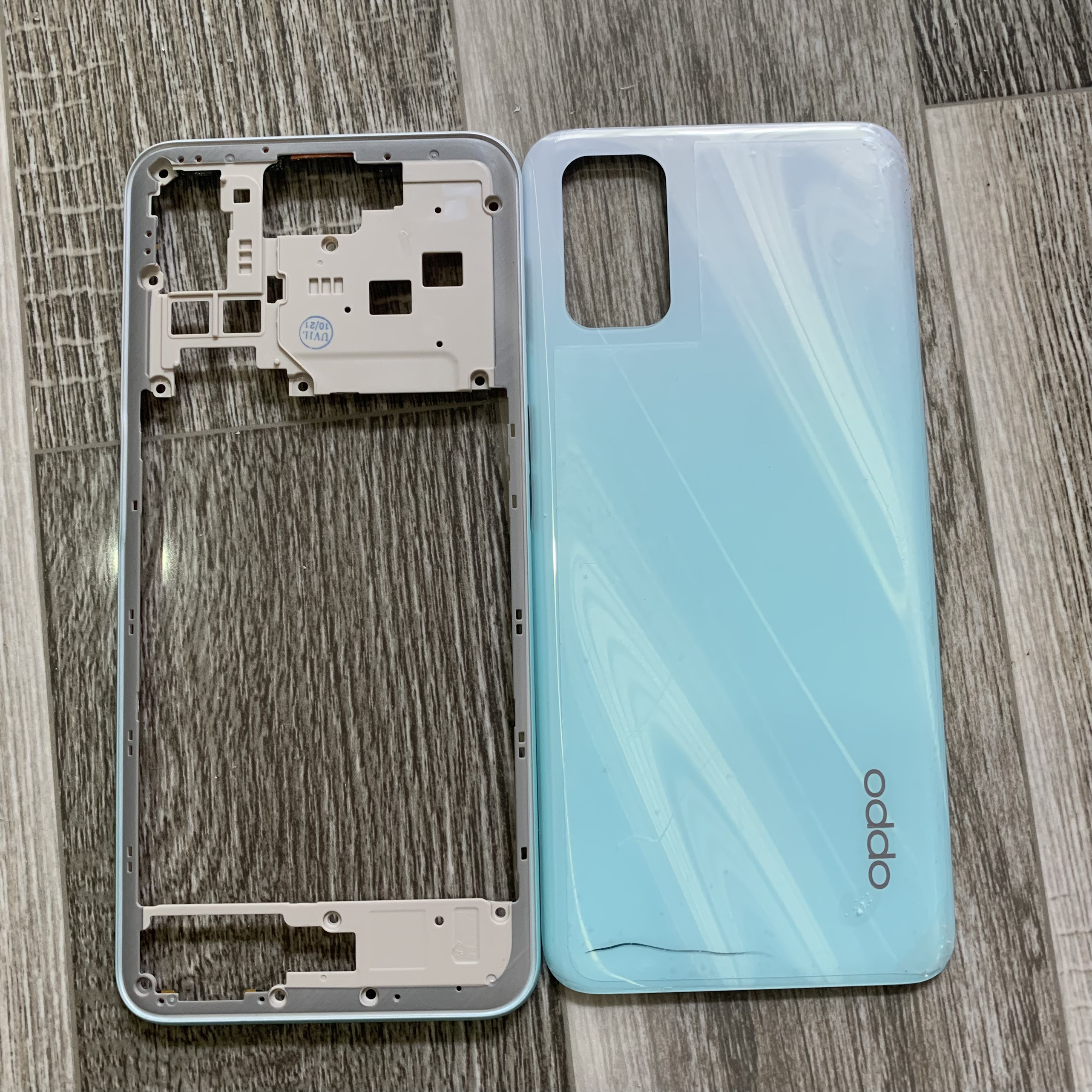 Bộ vỏ Oppo A52/A92 (gồm nắp lưng ,viền sườn ,khung xương , kính cam