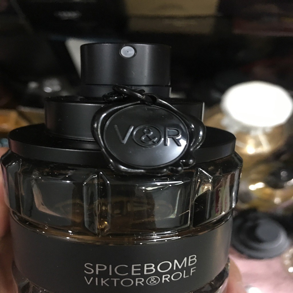 Mẫu Thử Nước Hoa Nam Viktor&Rolf Spicebomb (5ml/10ml/20ml)