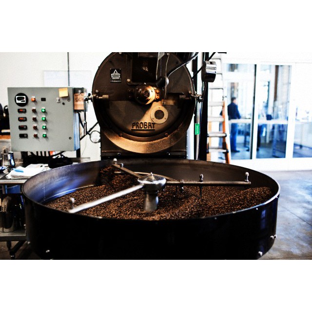 Cà phê hạt.CULI ,RANG MỘC ,Tỉ Lệ, 80% CULI +20% MOKA, RANG XAY 100% NGUYÊN CHẤT