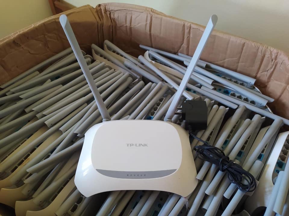 Bộ phát 2 râu và 70m dây mạng cat6