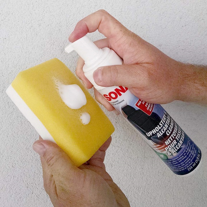 Dung dịch vệ sinh vải nỉ ghế ô tô sonax alcantara 206141