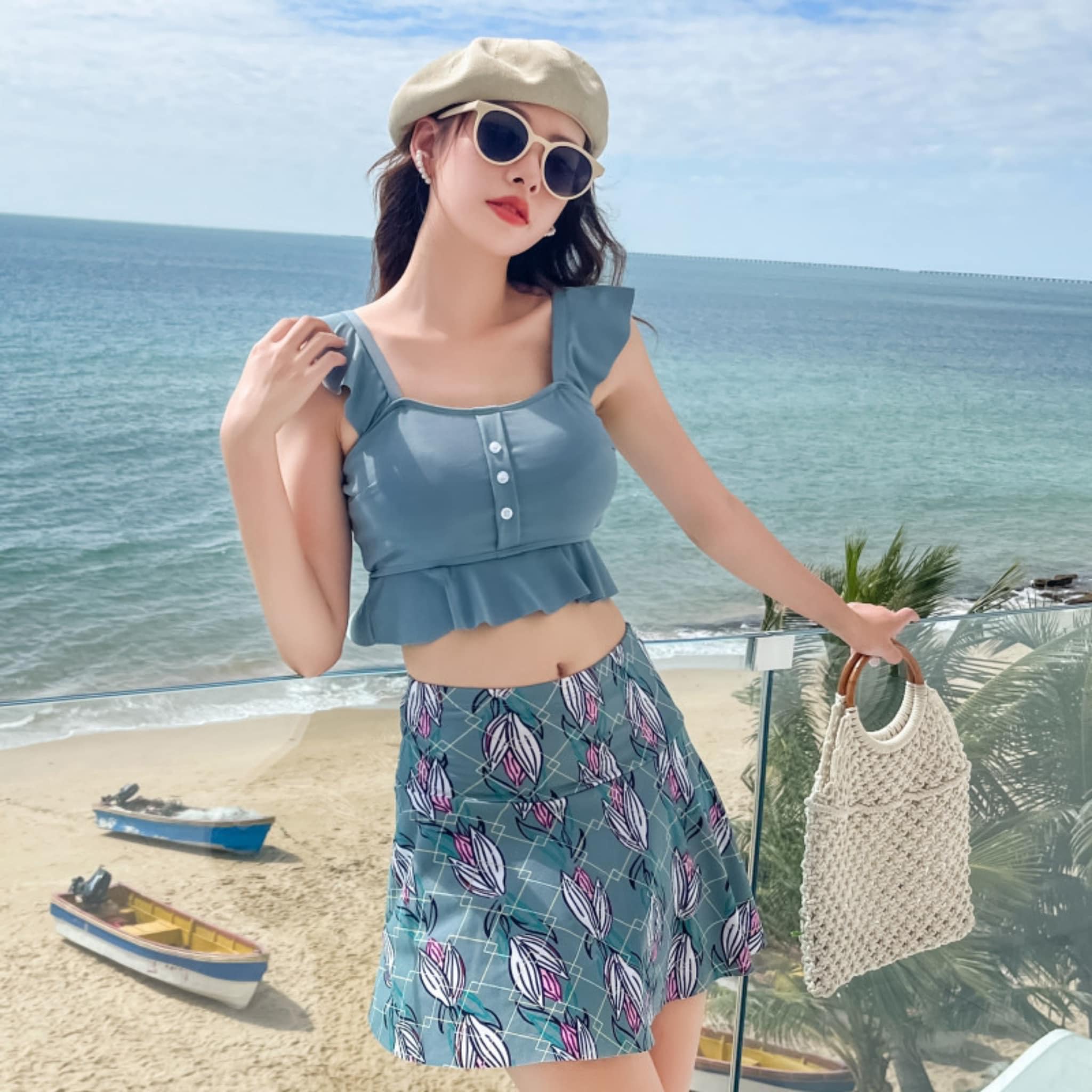 Bộ bơi, bộ bikini 2 món áo đệm ngực 2 dây croptop bánh bèo và chân váy hoa nhẹ nhàng tinh tế