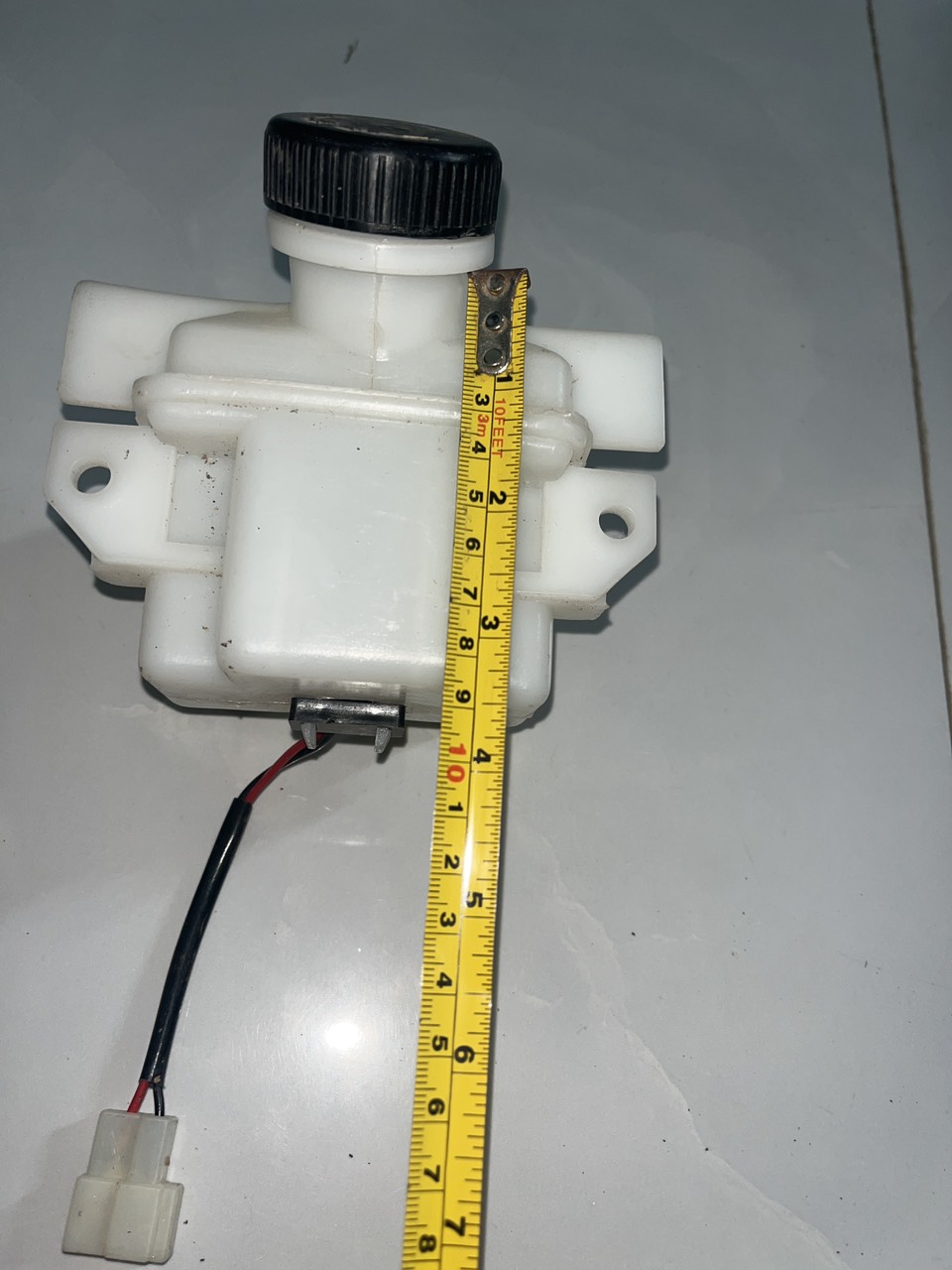 Bình dầu phanh kiểu 1 lắp xe 3.5 đến 6 tấn