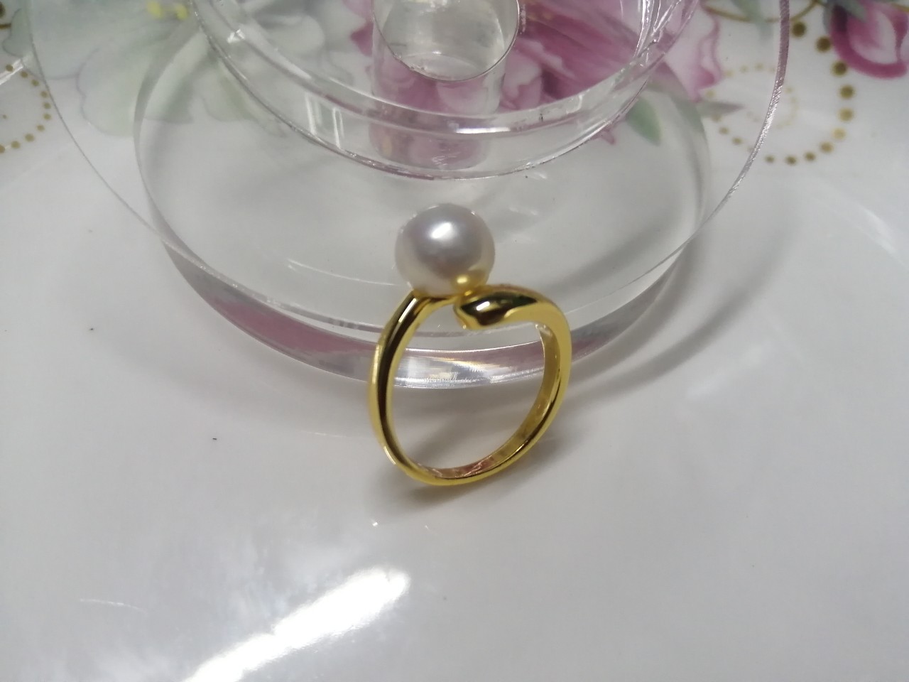 nhẫn ngọc trai độc lạ