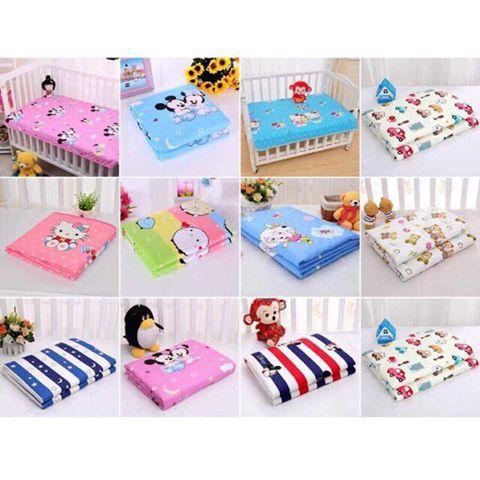 CHIẾU LÓT CHỐNG THẤM CỠ 80*120CM