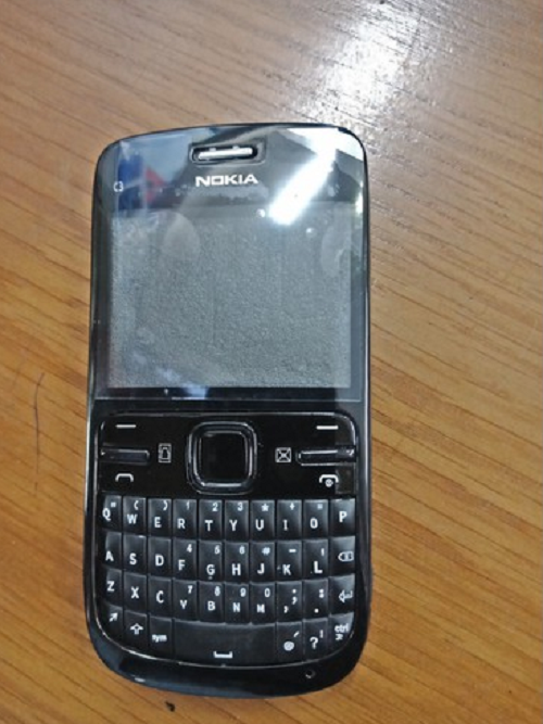 Vỏ nokia C3-00 có sườn - có phím