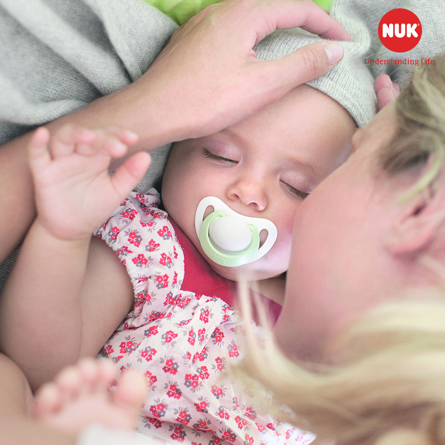 BỘ 2 TI GIẢ NUK GENIUS SILICONE 6 - 18M