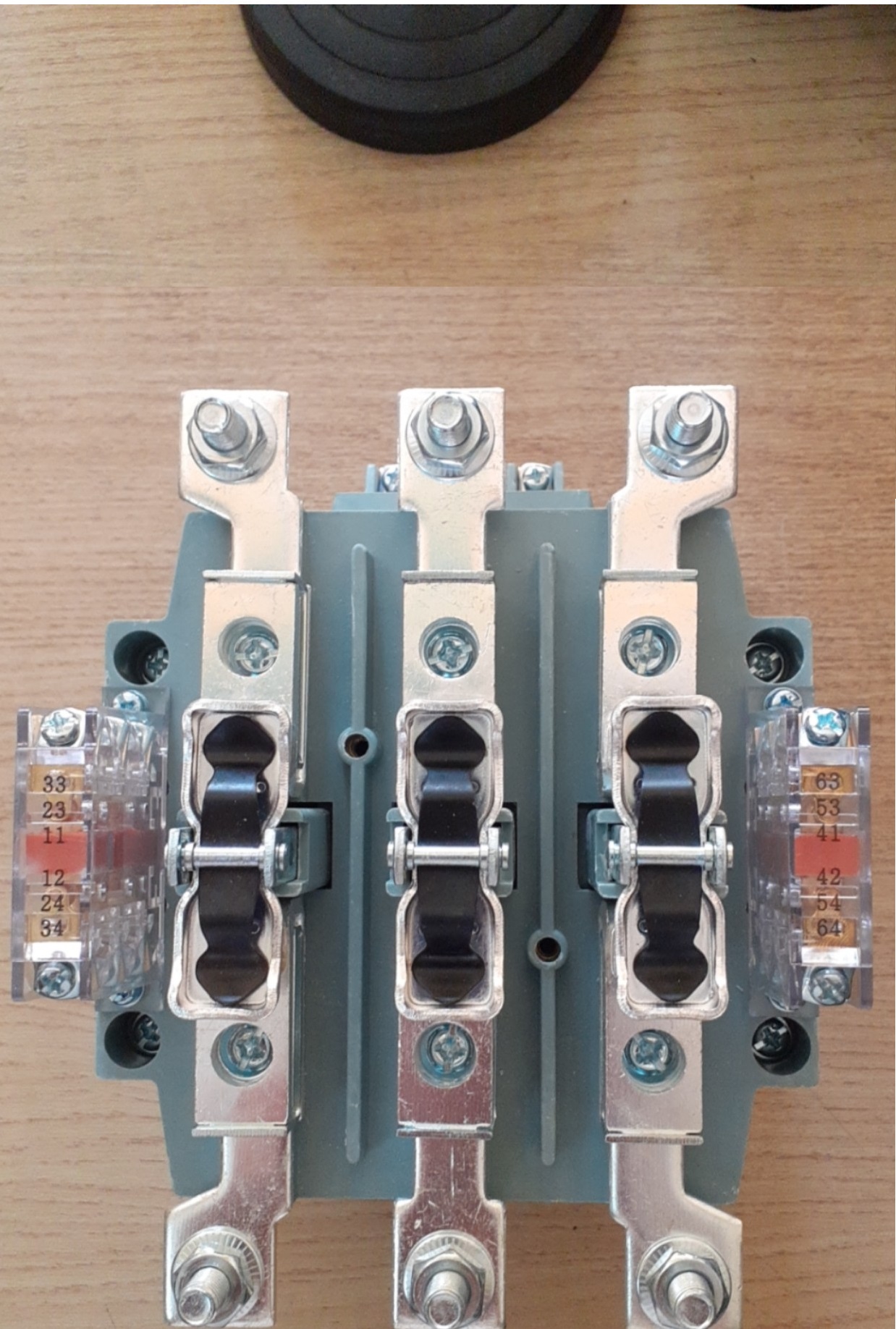 Contactor 3P 250A - Contactor 250A công suất lớn