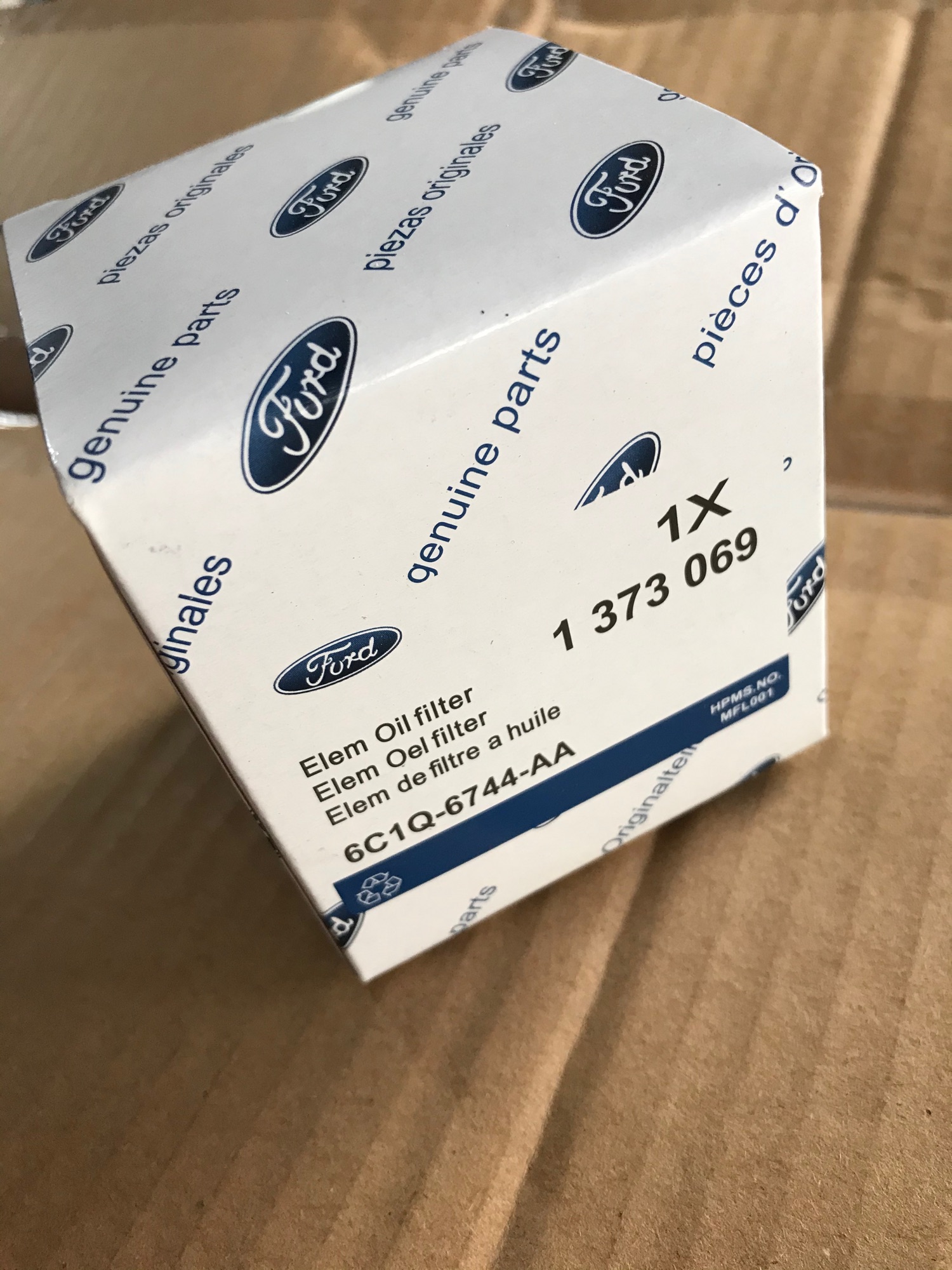 [HCM] Lọc Nhớt Động Cơ Ford Transit 2008-2021