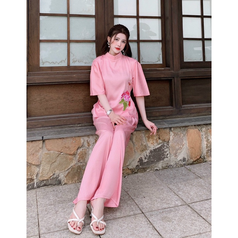 DỒ LAM ĐI LỄ CHÙA  -LỤA GẤM