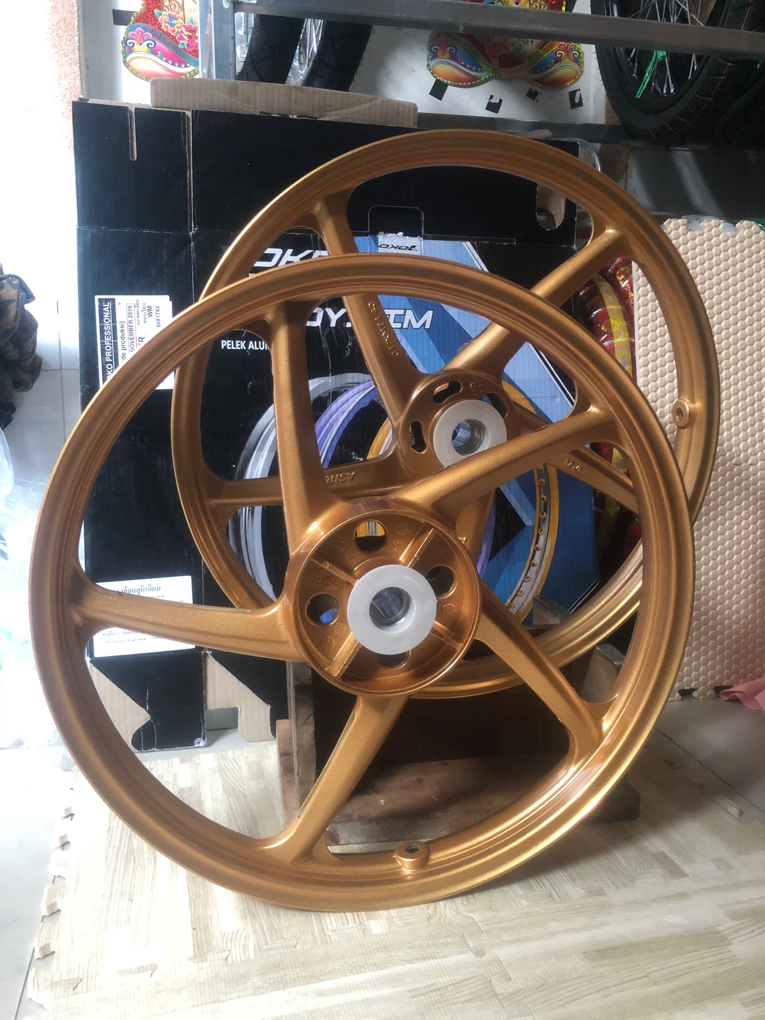 Bánh mâm Ex 150 Asiro 5 cây