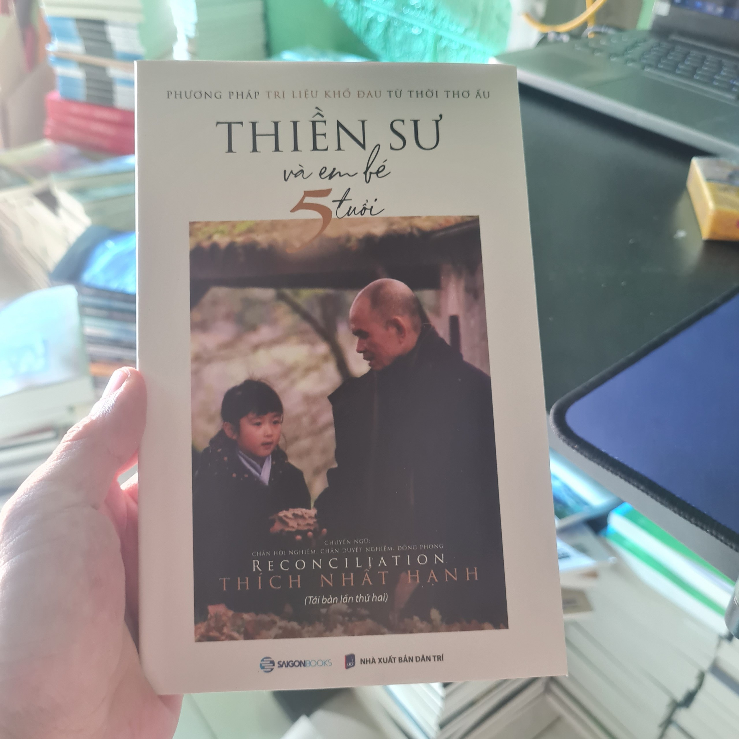 Thiền Sư Và Em Bé 5 Tuổi
