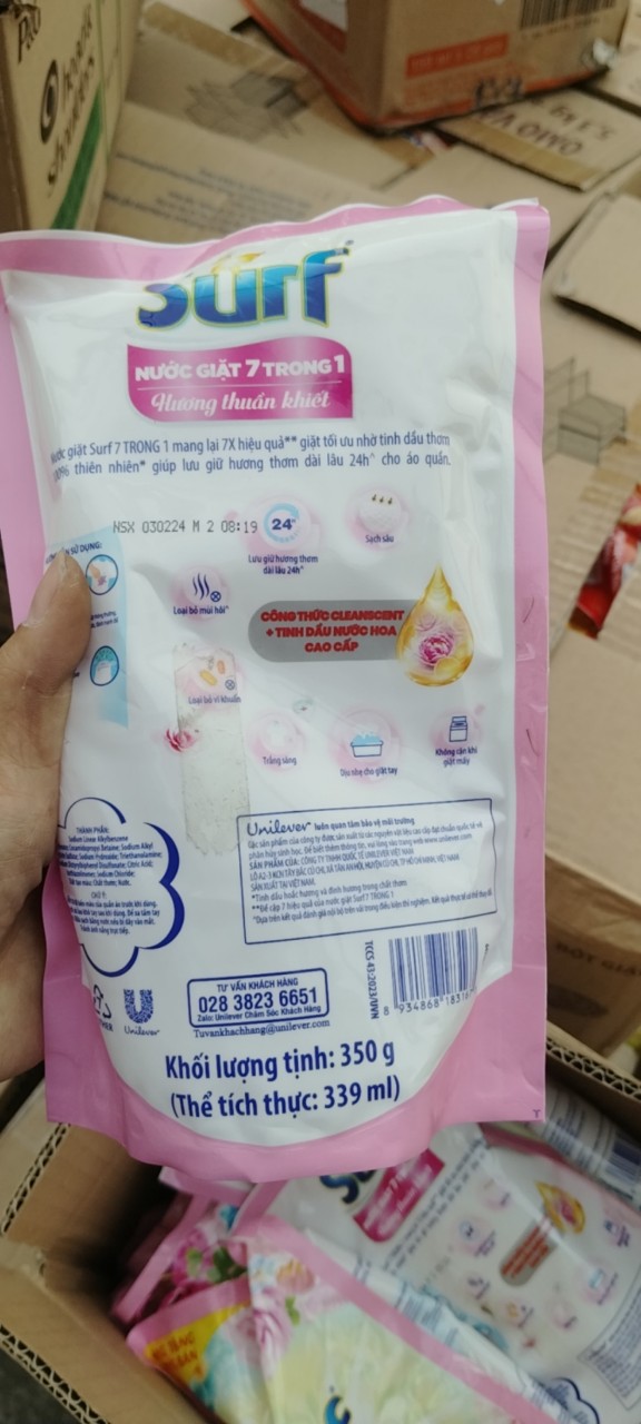 1 Túii Nước giặt Surf 350g/túi