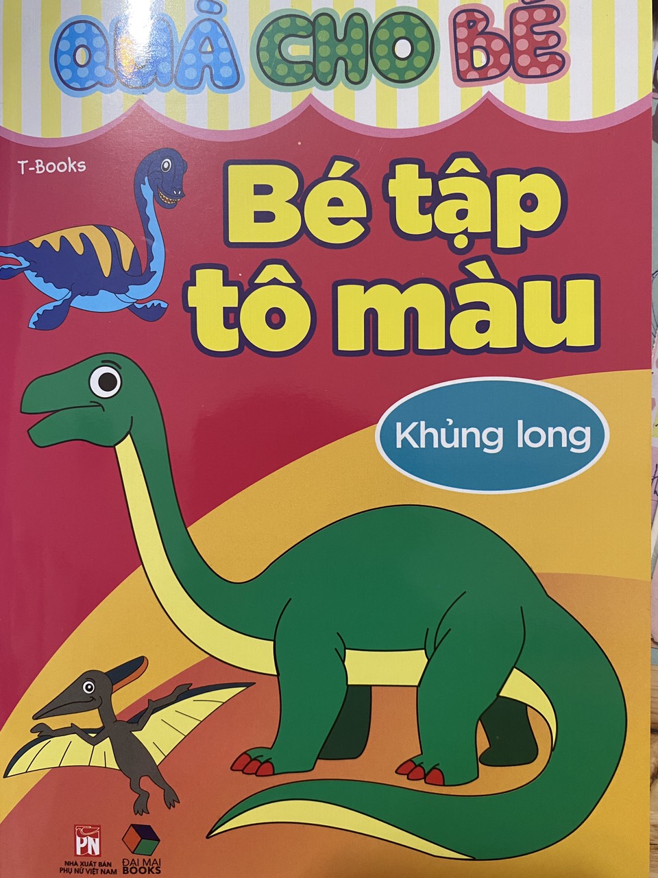 Quà cho bé - bé tập tô màu - khủng long