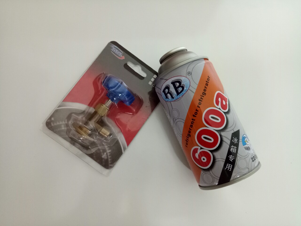 Bình gas mini R600a + Van Gas