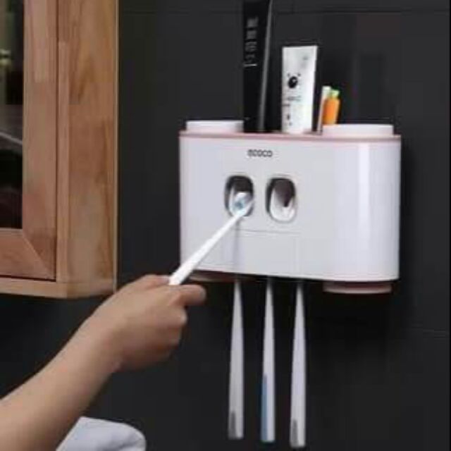 Bộ nhả kem đánh răng coco