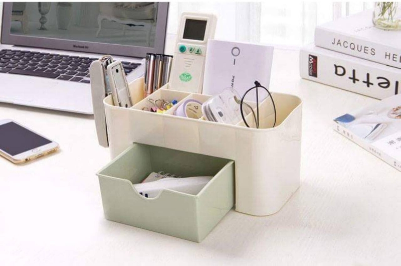 Kệ mỹ phẩm - Hộp đựng mỹ phẩm