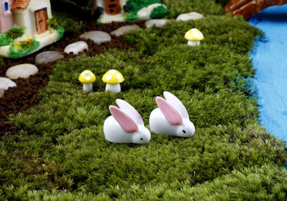 [HCM]Mô hình thỏ tai hồng  trang trí tiểu cảnh terrarium