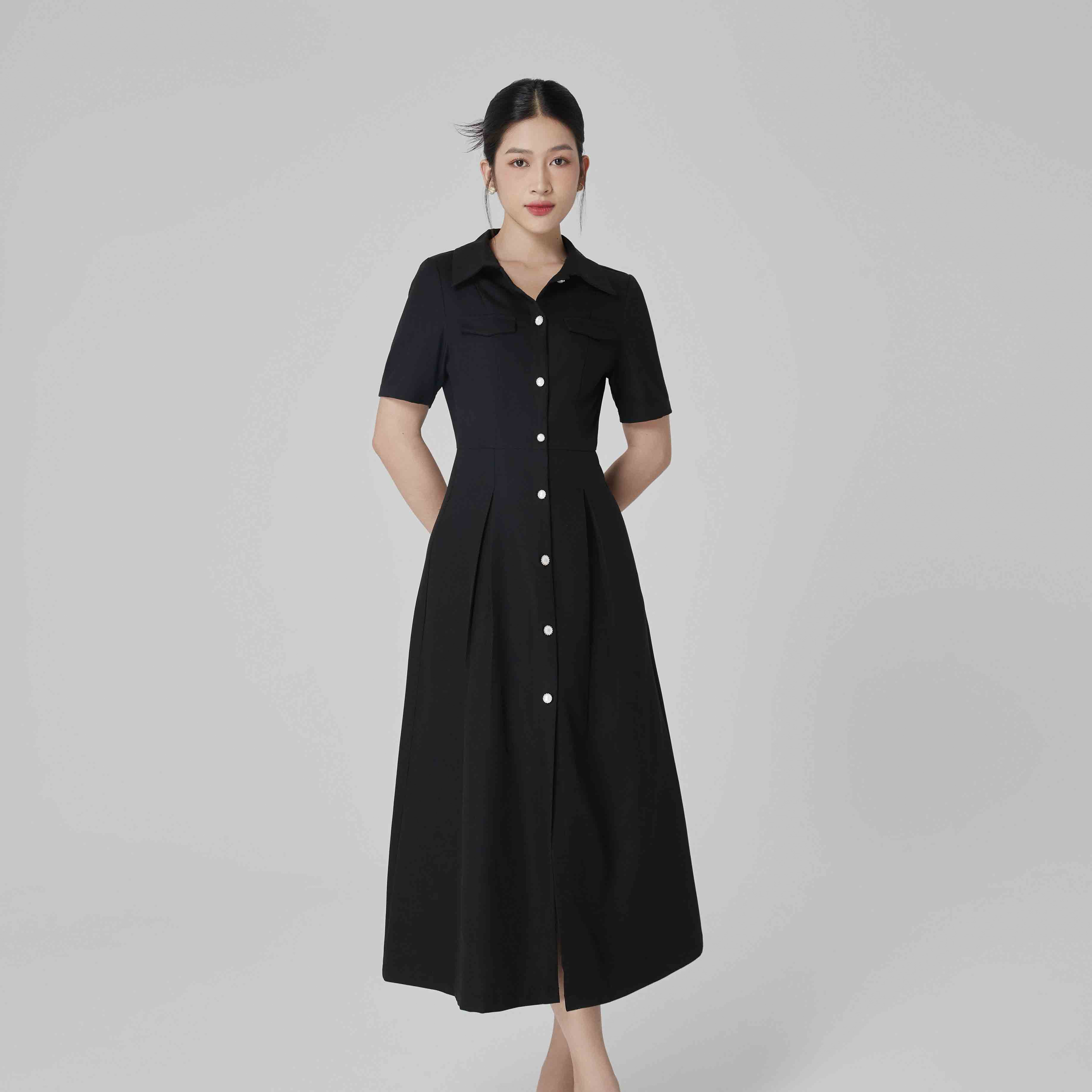 Đầm Maybi gài nút ôm bố thái