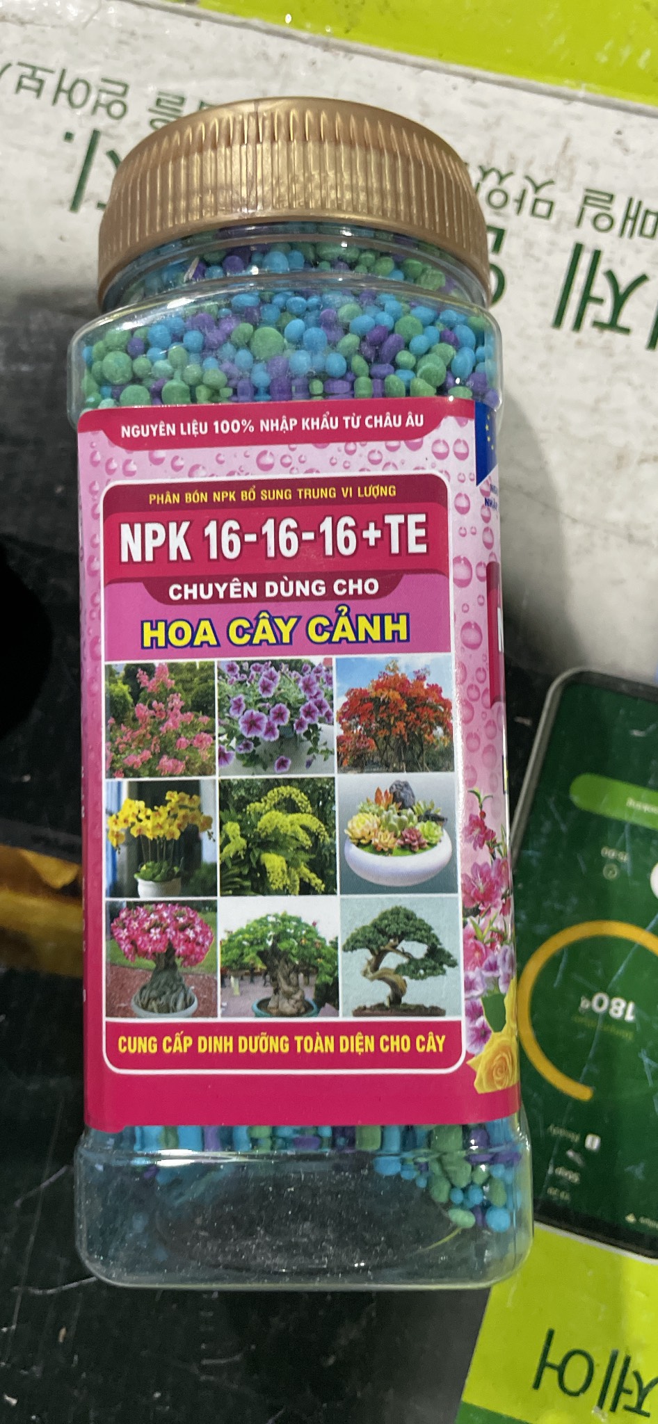 Phân bón npk 16-16-16 nhập khẩu châu âu lọ 400gr