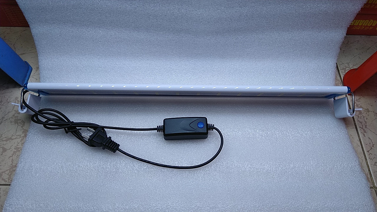 Đèn led siêu sáng, siêu mỏng Kaokui dùng cho hồ cá 20-120cm.