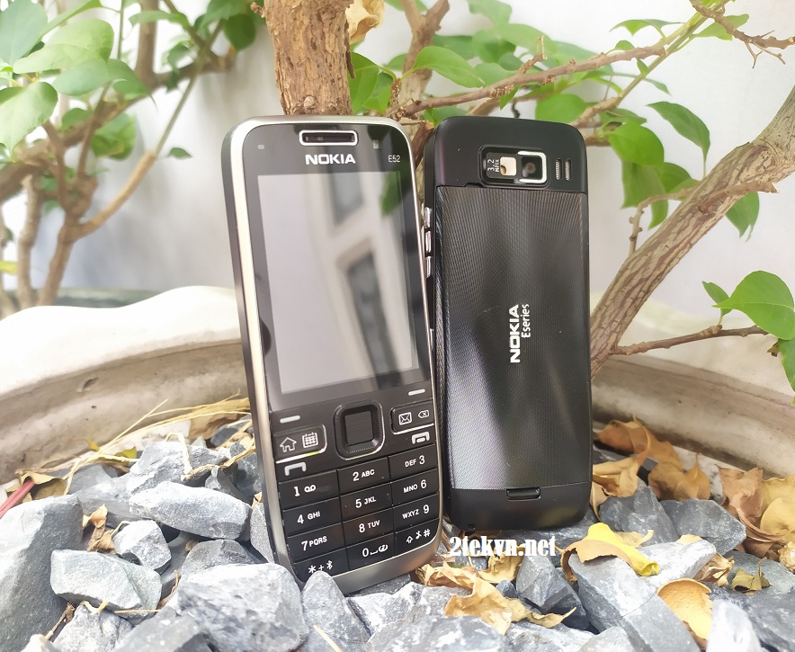 Điện thoại Nokia E51