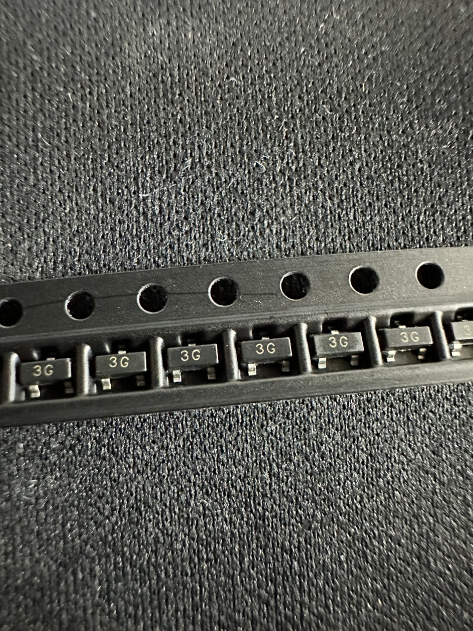 Tran transistor smd code 3g 3gw bc857c 857 pnp 0.1a 45v sot-23 dán