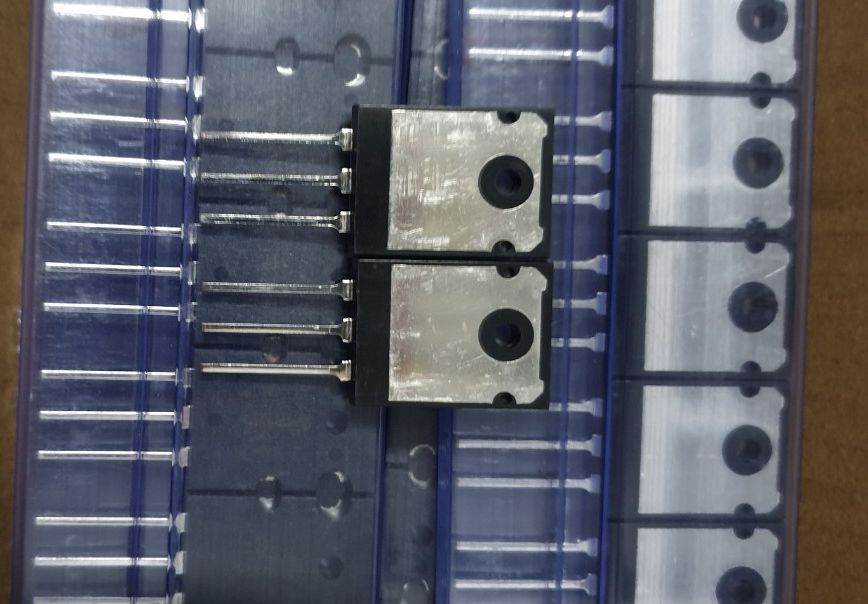 Cặp sò 2SA1943 + 2SC5200 hàng SINO công suất 200W