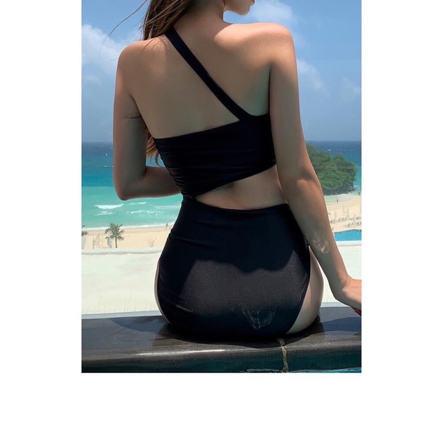 [HCM]Bikini 1 mảnh cổ chéo sành điệu