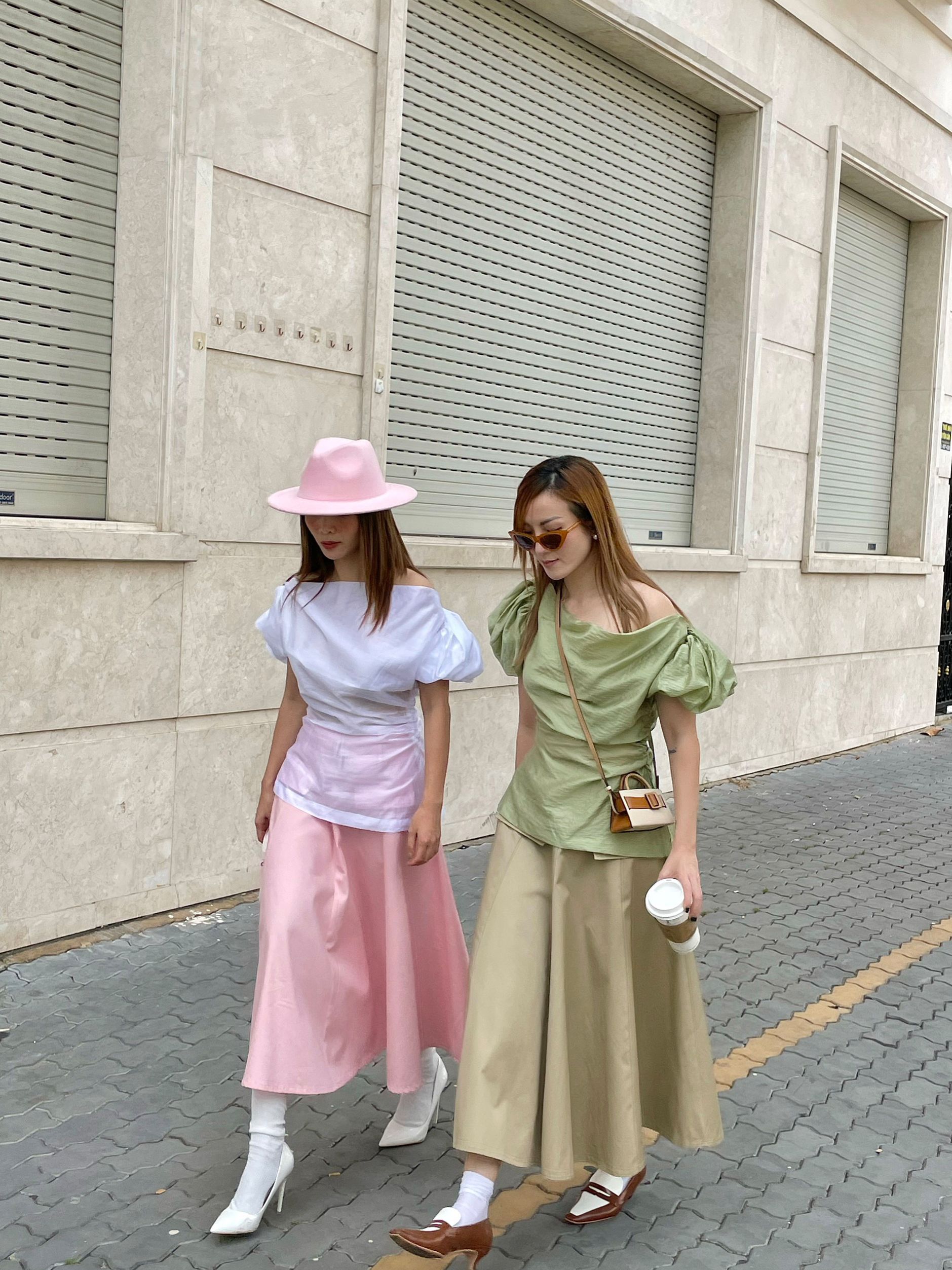 Áo voan trắng tay phồng cổ đổ SY STORE