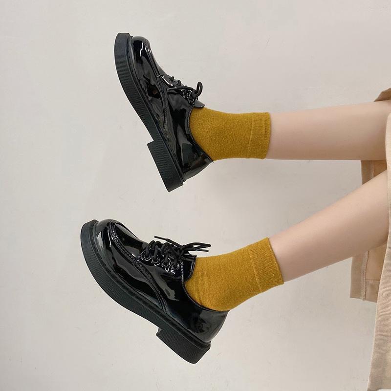 Giày da bóng ulzzang mũi tròn đế thấp bóng nhám