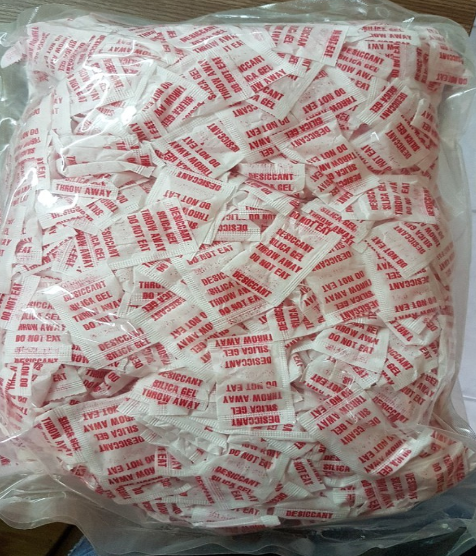 Túi hút ẩm 50 gói loại 1g
