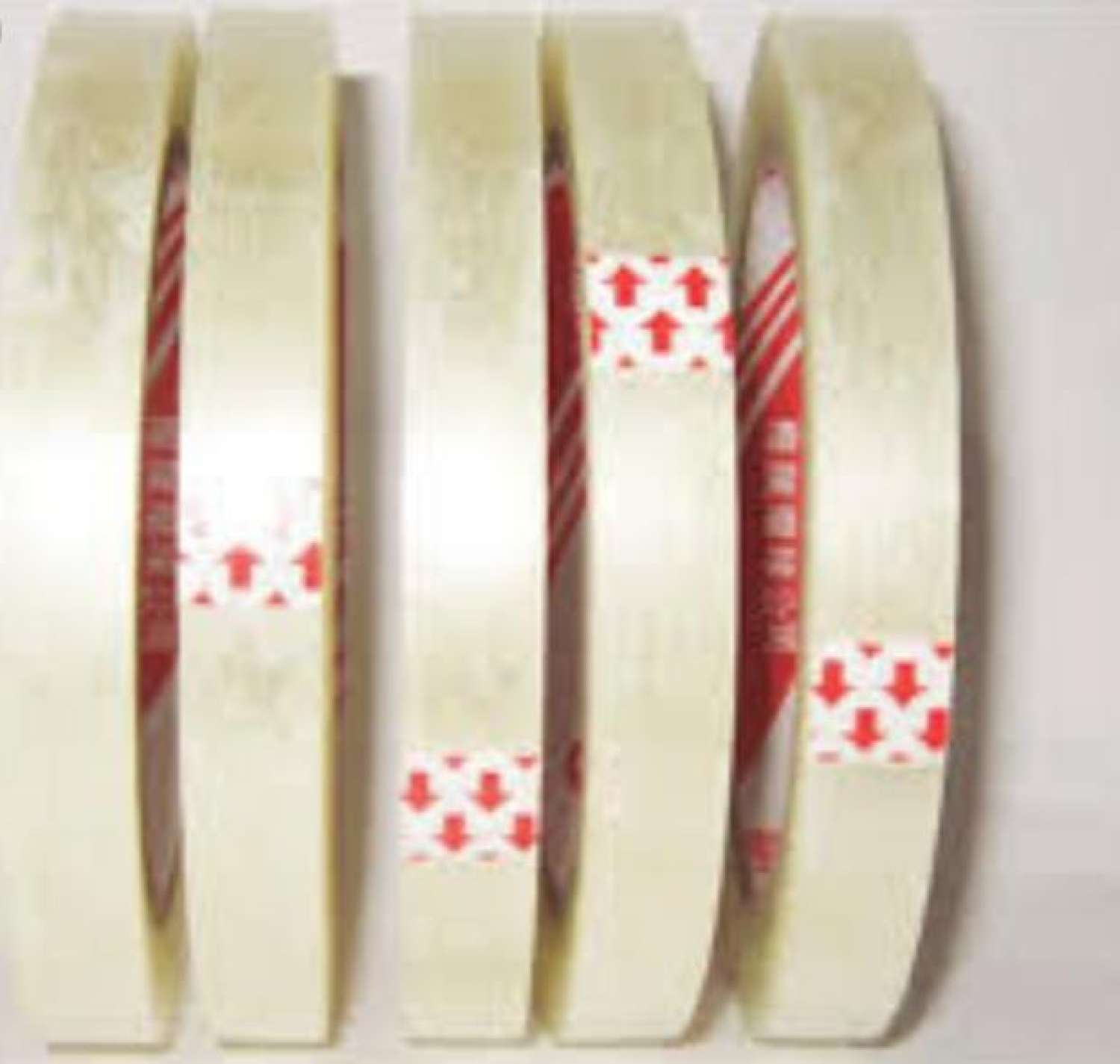 Băng keo trong 1f2 1 cuộn
