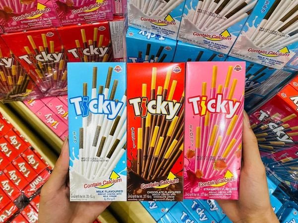 Bánh que ticky 72k/ lốc
