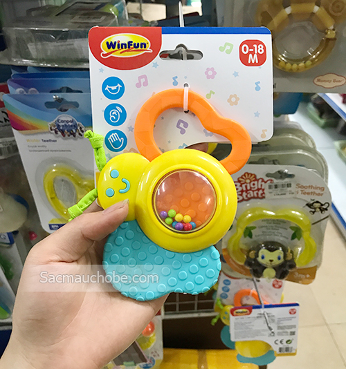Xúc xắc cầm tay hình con bướm Winfun WF0183