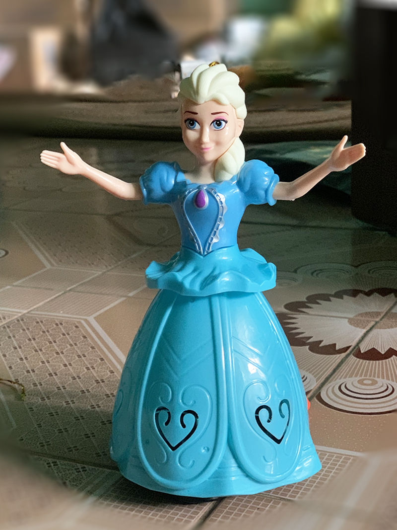 Đèn lồng công chúa Elsa Đầm Nhựa - Đồ Chơi Công Chúa Cho Bé Hình Elsa