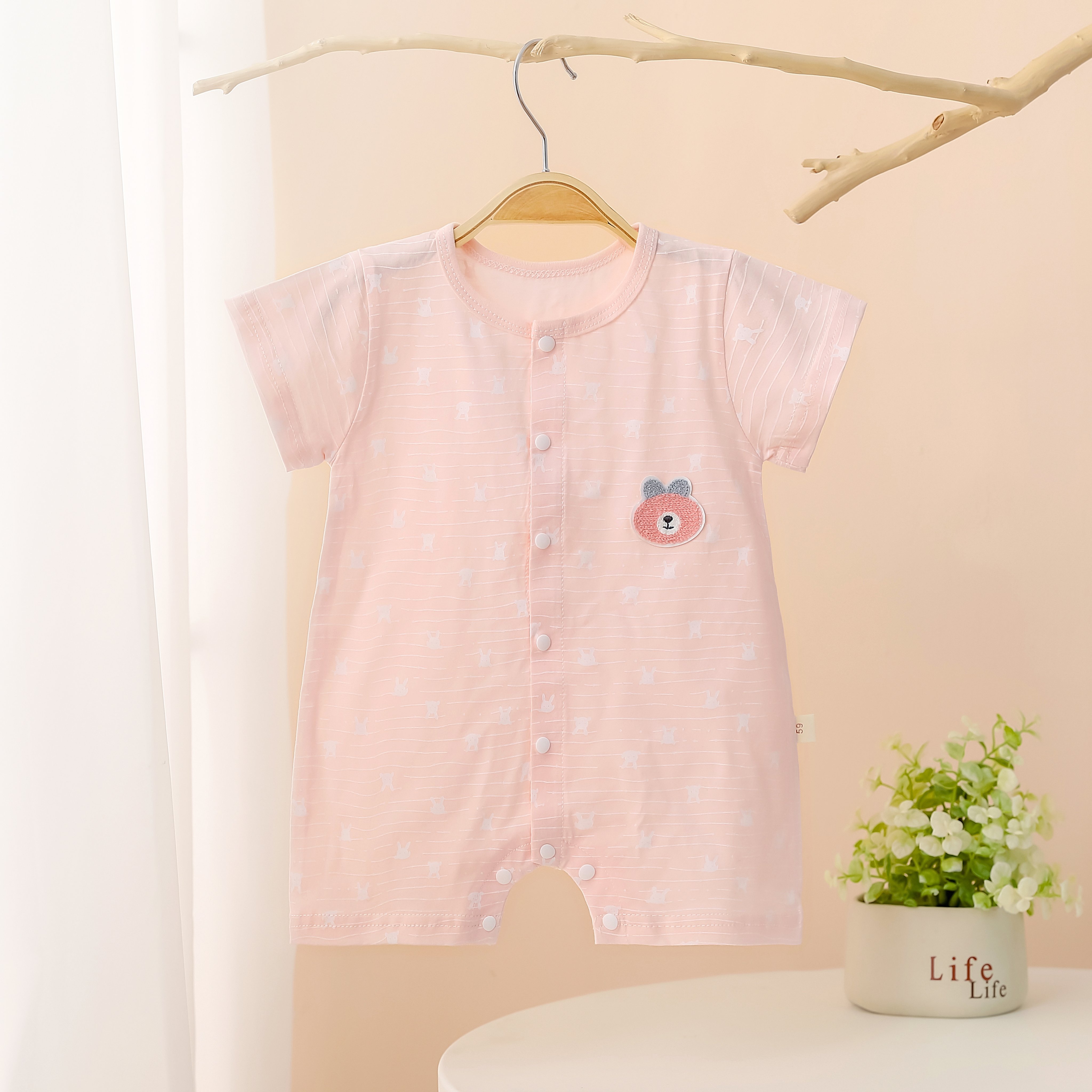 Body đùi cho bé trai và bé gái từ 3-12kg hàng cao cấp mát lạnh sản phẩm tốt với chất lượng độ bền cao và được cam kết sản phẩm y như hình