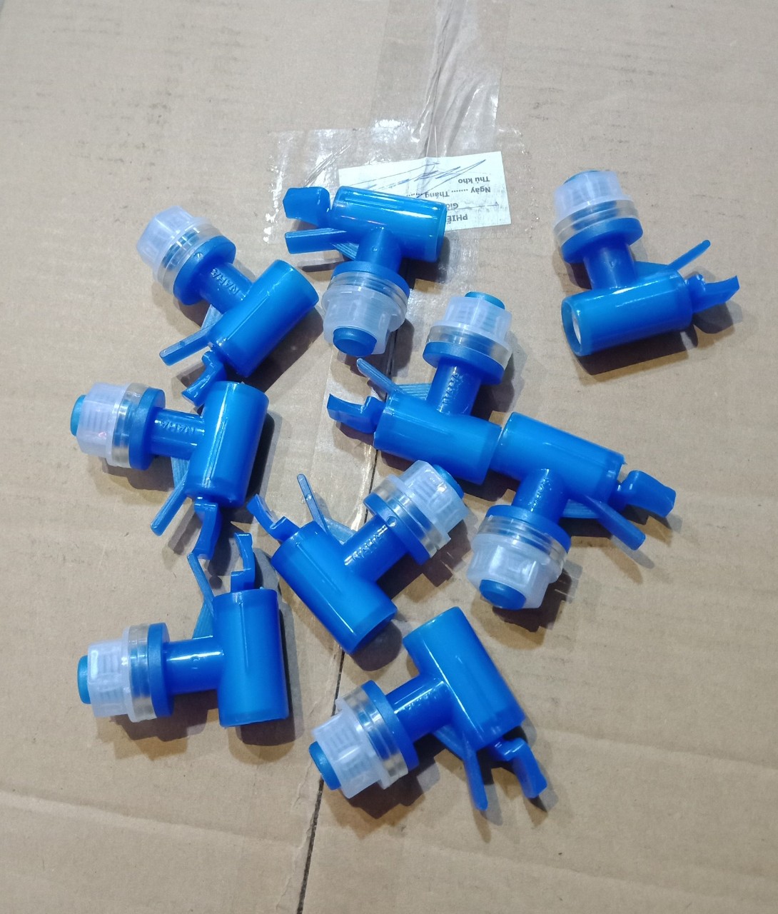 [HCM]Vòi bình nước lọc 21lit (2 cái)
