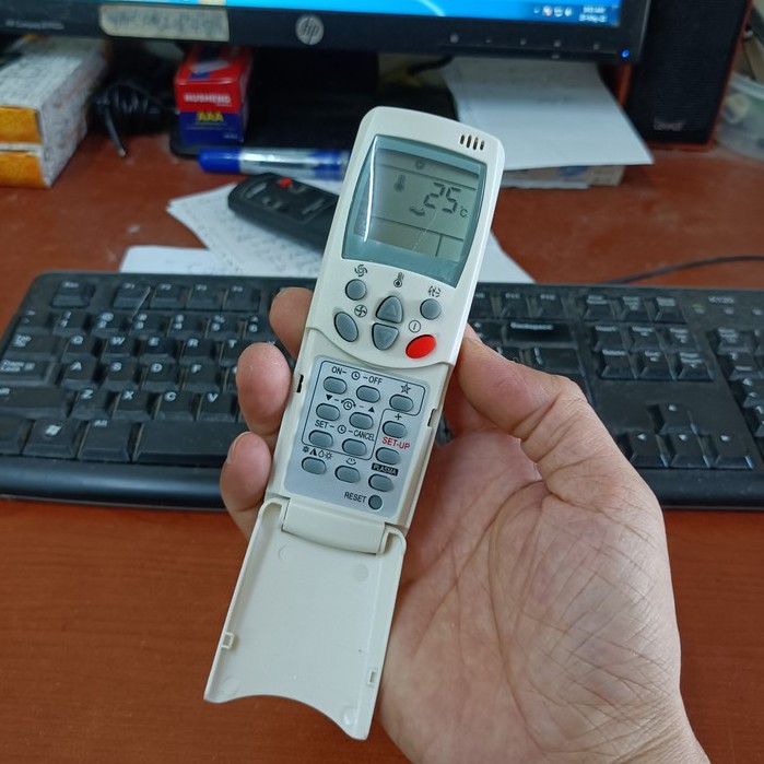 Remote máy lạnh LG