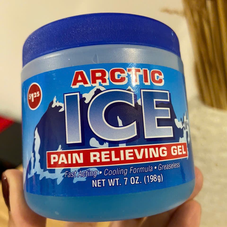 Dầu lạnh xoa bóp Arctic Ice Analgesic 198g Mỹ