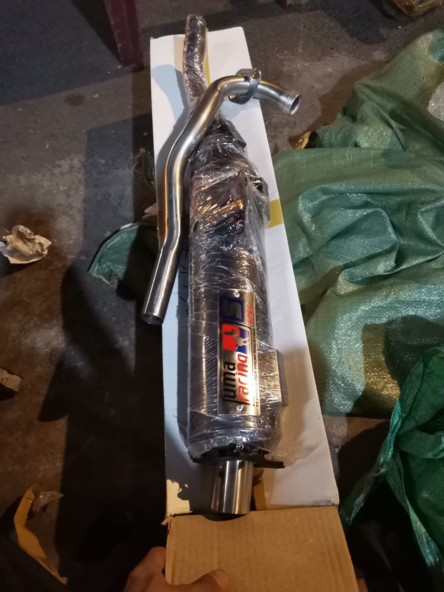 pô uma 1:1 exciter 150 móc ấm v3