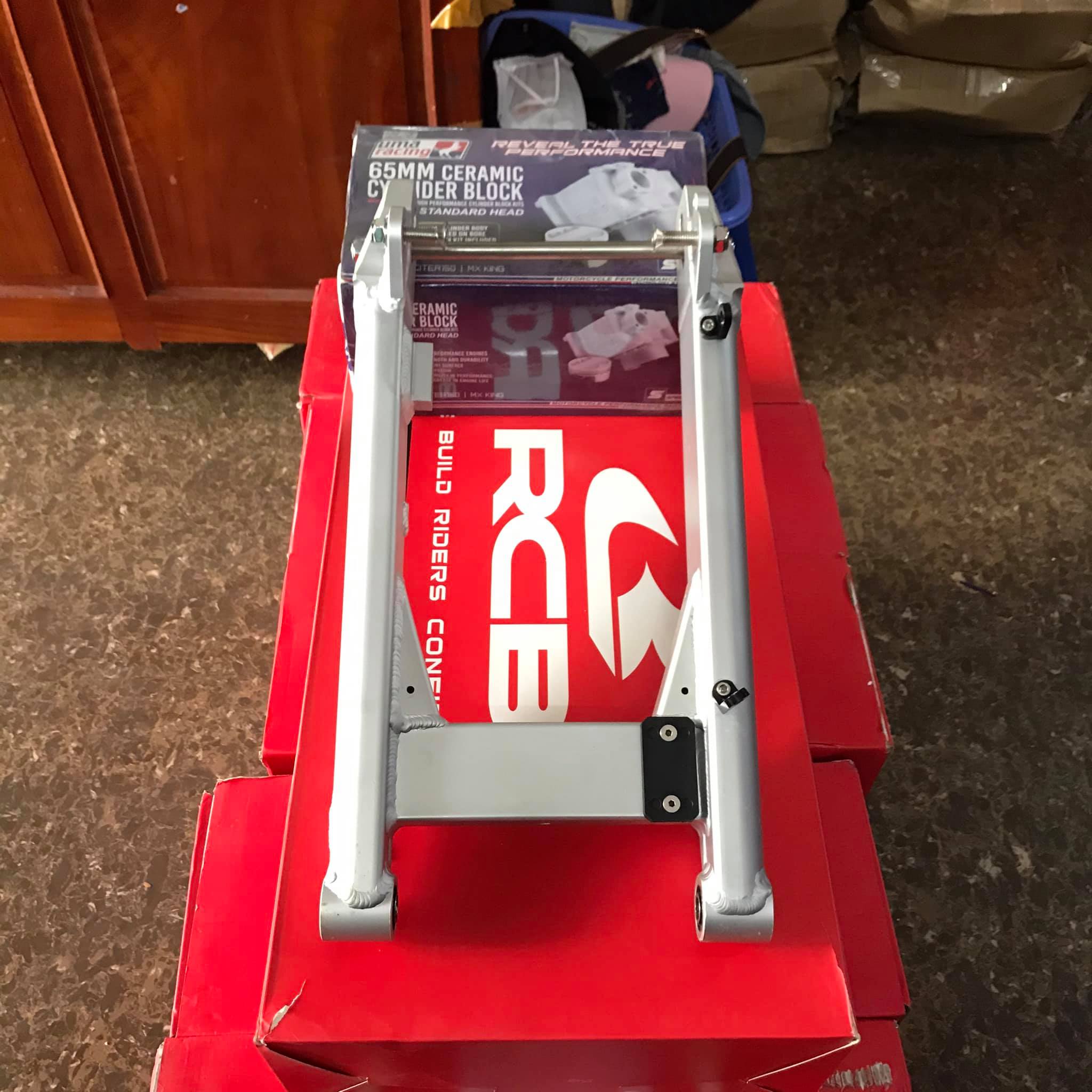 Gắp nhôm RCB Wave 125 màu Bạc