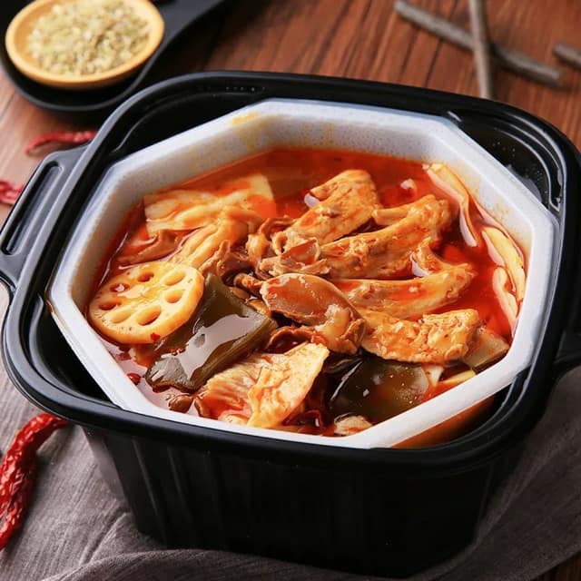 Lẩu tự sôi Nạm bò cà chua ( bò mềm, thịt heo chiên giòn, nạm bò cà chua )
